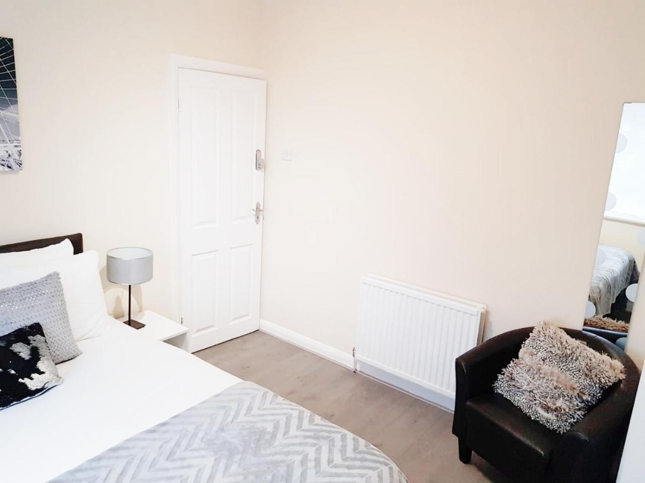 The 22 Bed and Breakfast London Exteriör bild