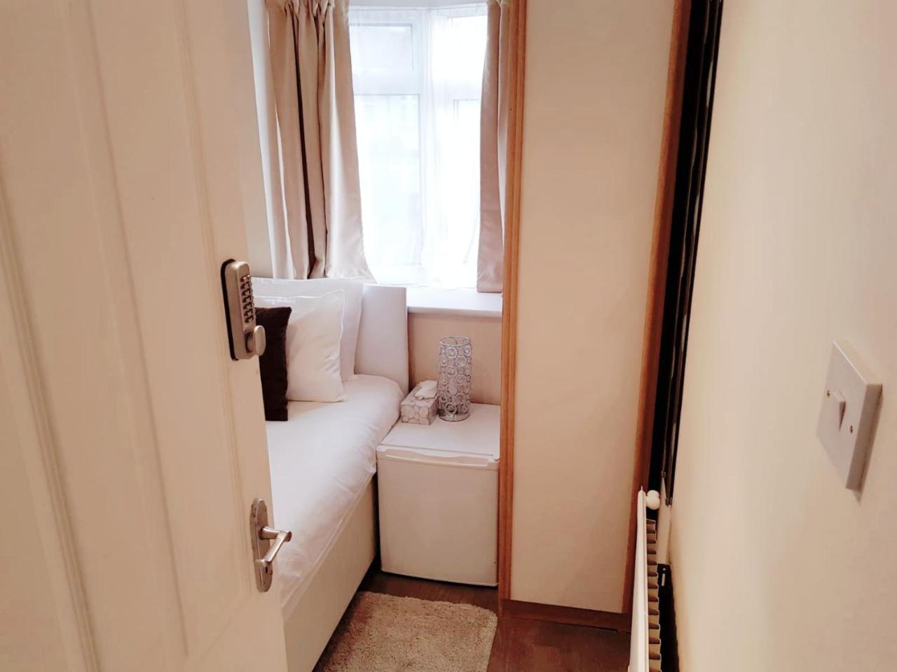 The 22 Bed and Breakfast London Exteriör bild